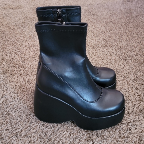 WETKISS BOOTS - Picture 2 of 5